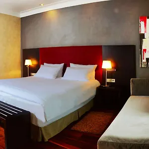 Nh Hotell